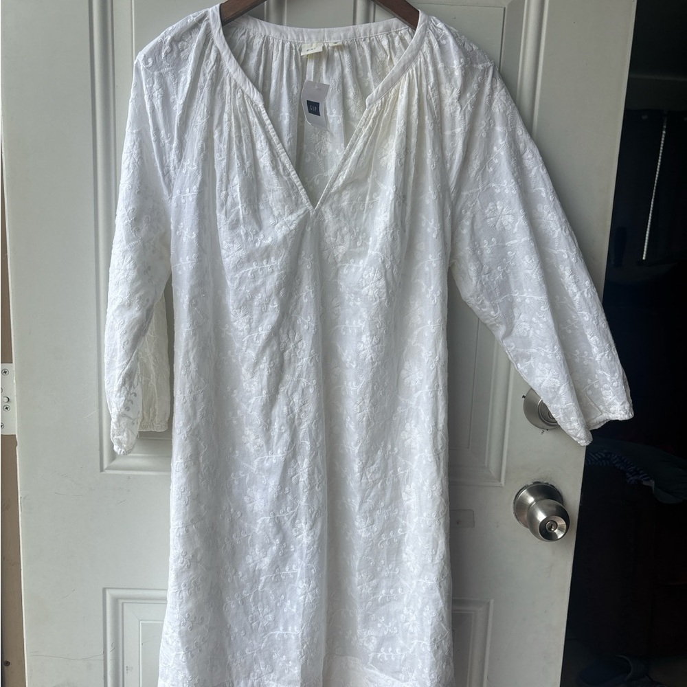 GAP White Embroidered V-Neck Midi Dress - Picture 2 of 7